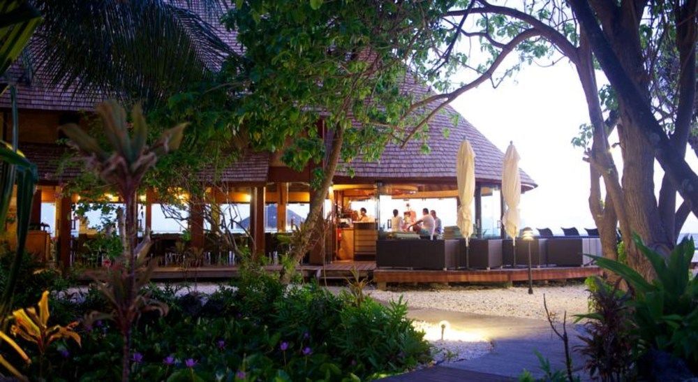 Hotel Le Maitai Rangiroa à Avatoru Extérieur photo
